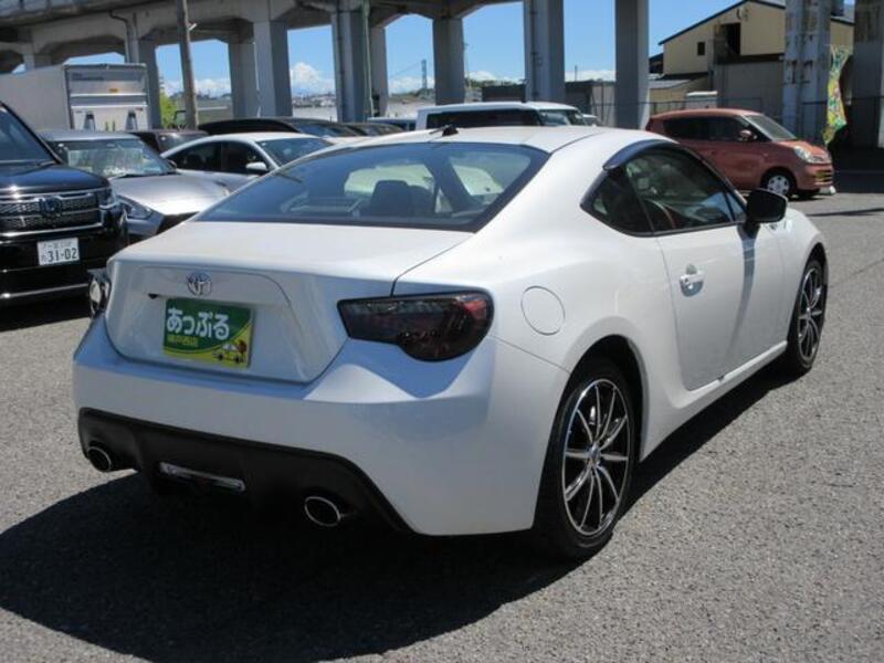 86