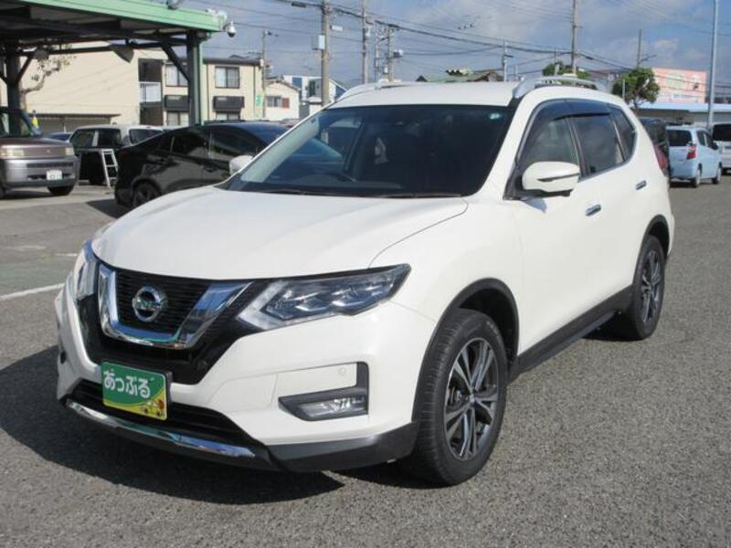 X-TRAIL