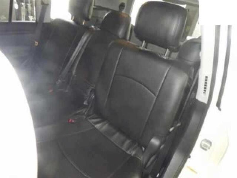 LAND CRUISER