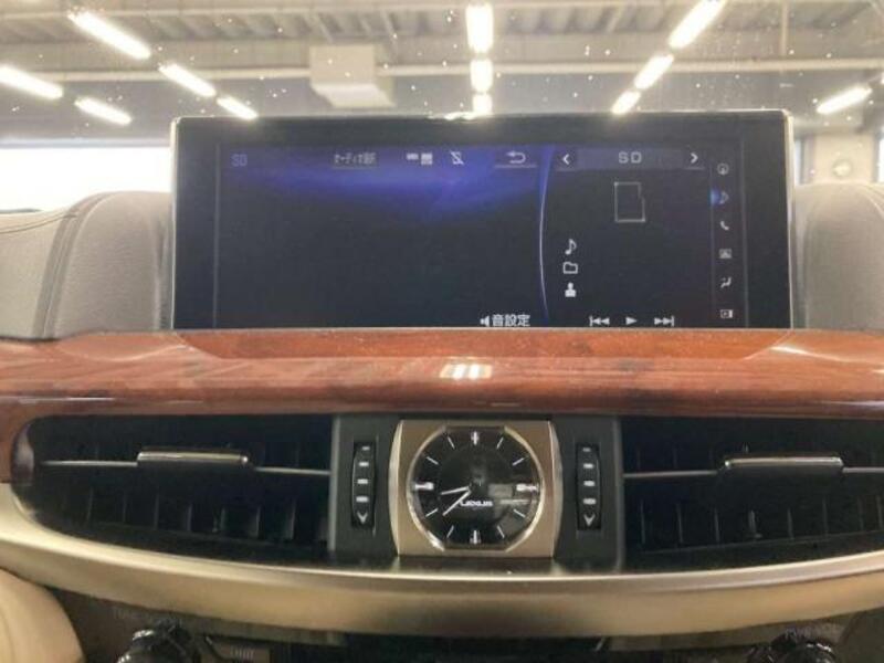 LX