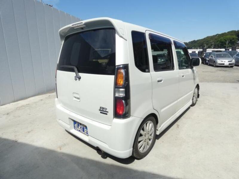 WAGON R