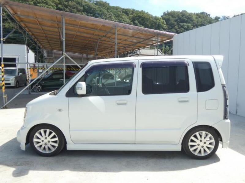 WAGON R
