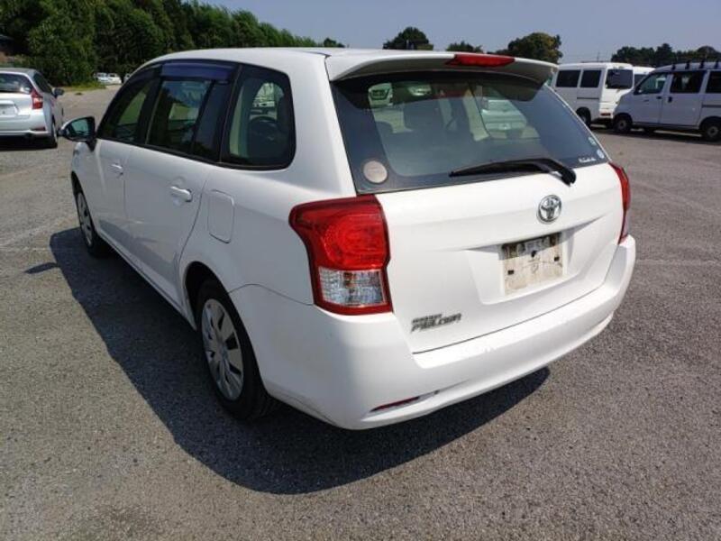 COROLLA FIELDER