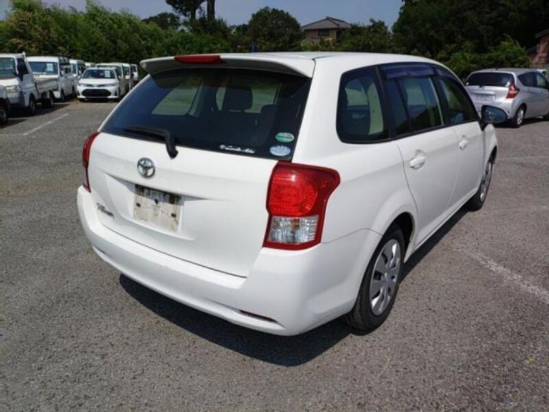 COROLLA FIELDER