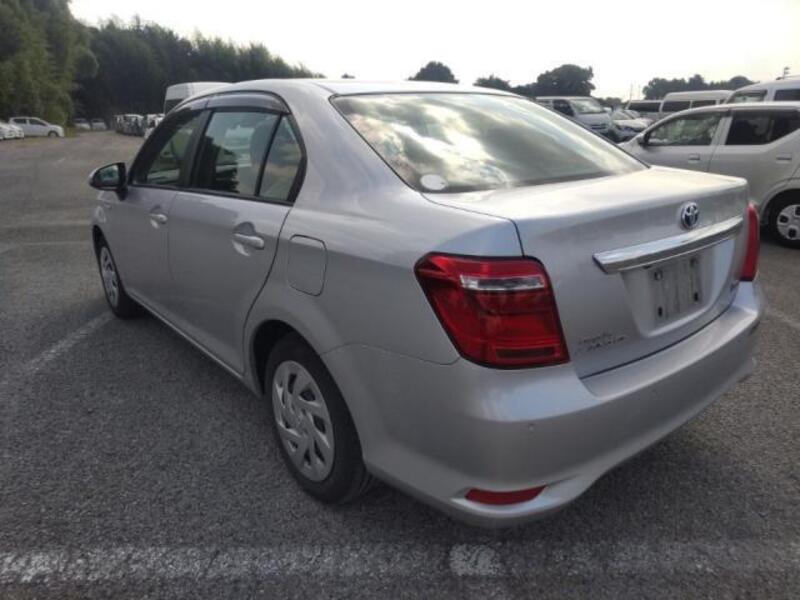 COROLLA AXIO