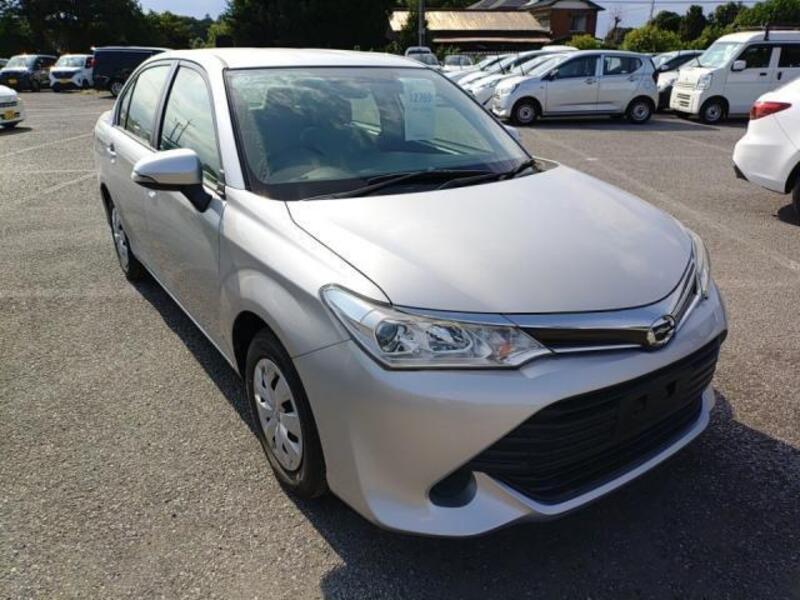 COROLLA AXIO