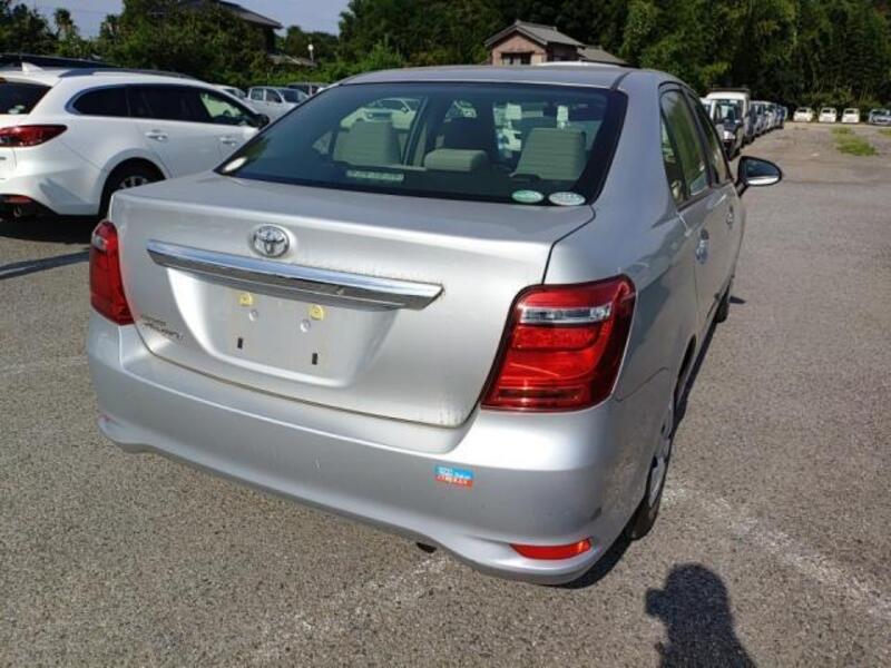 COROLLA AXIO