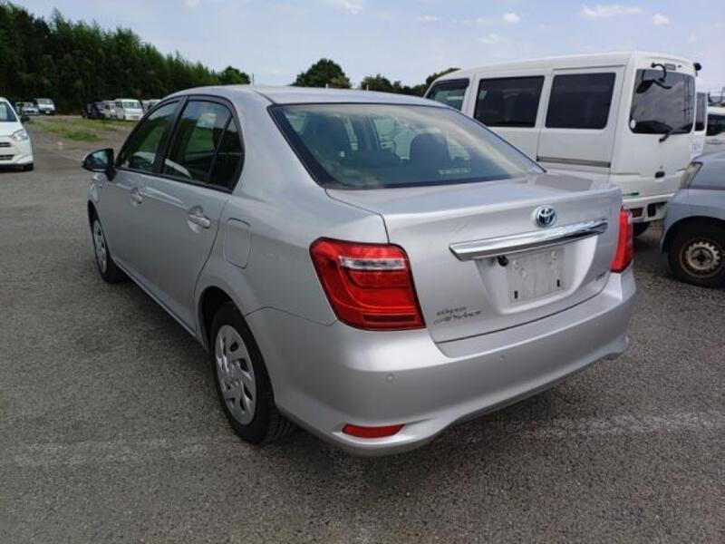 COROLLA AXIO