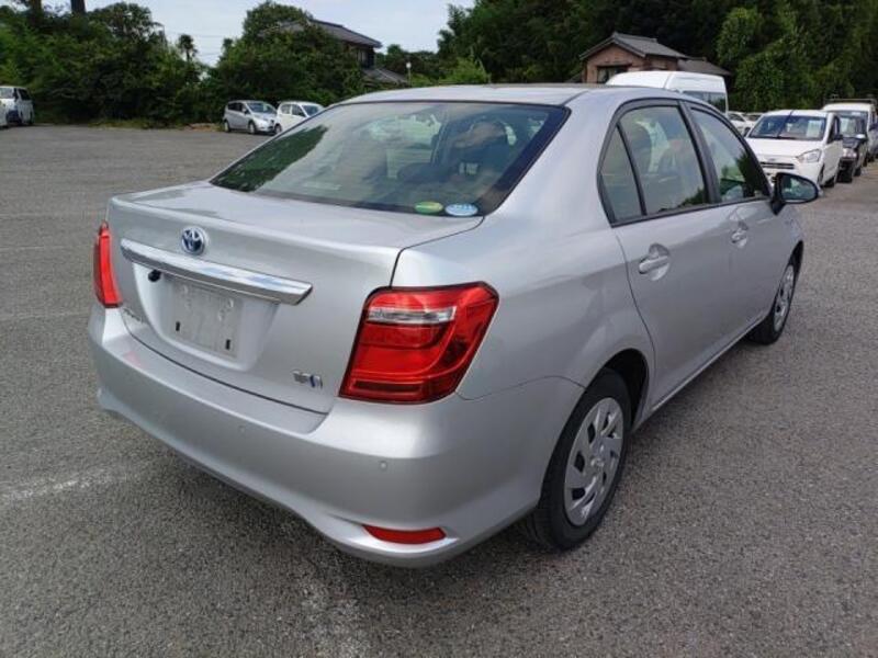 COROLLA AXIO