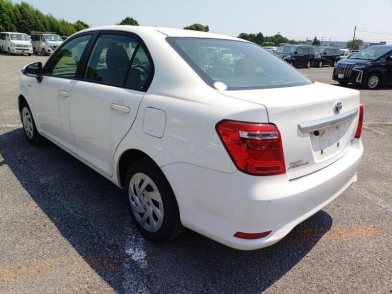 COROLLA AXIO