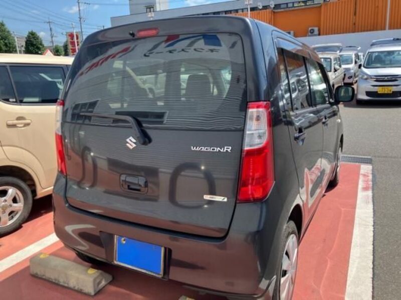 WAGON R
