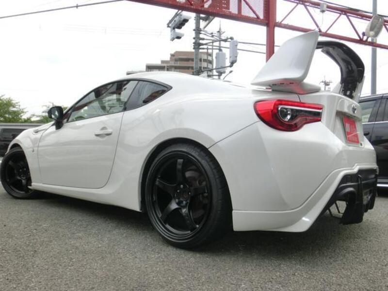 86