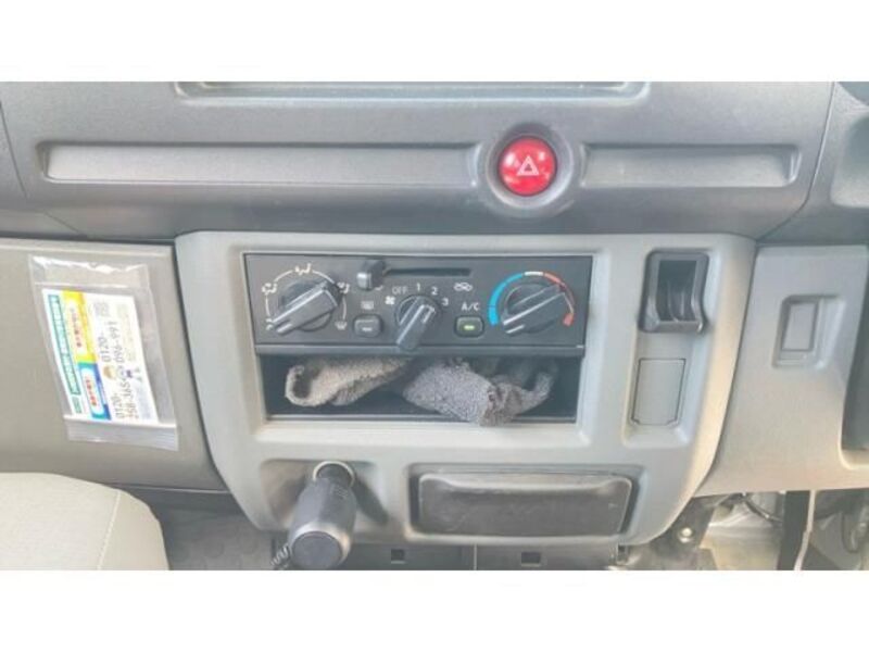 CLIPPER VAN