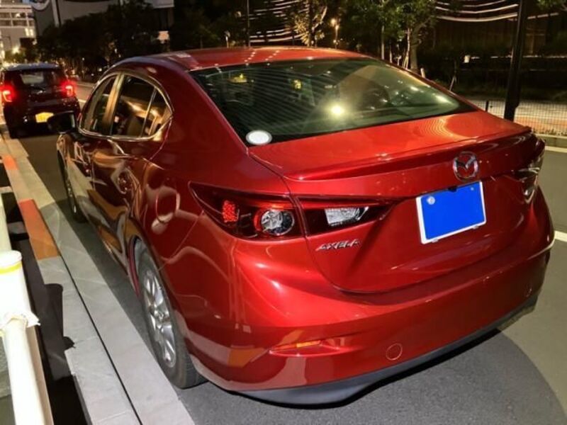 AXELA HYBRID