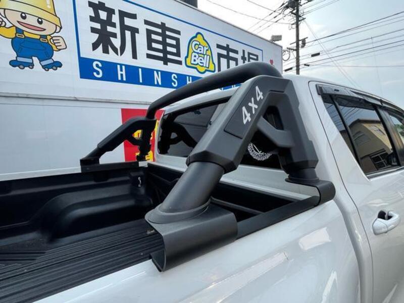 HILUX
