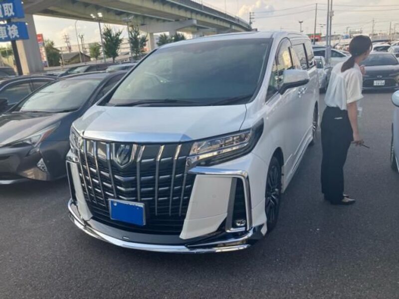 TOYOTA ALPHARD