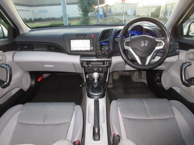 CR-Z