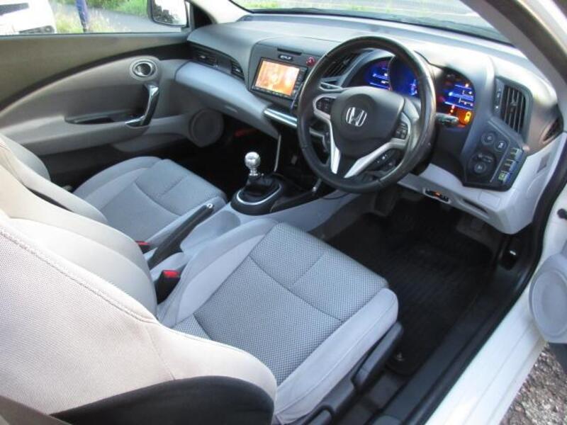 CR-Z