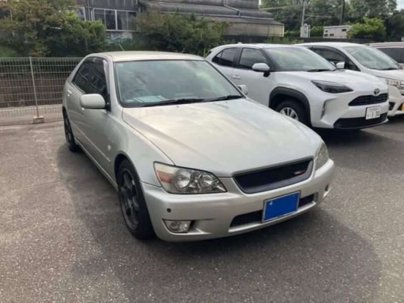 TOYOTA ALTEZZA