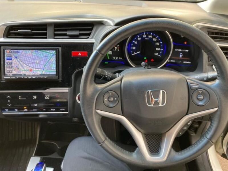 FIT HYBRID
