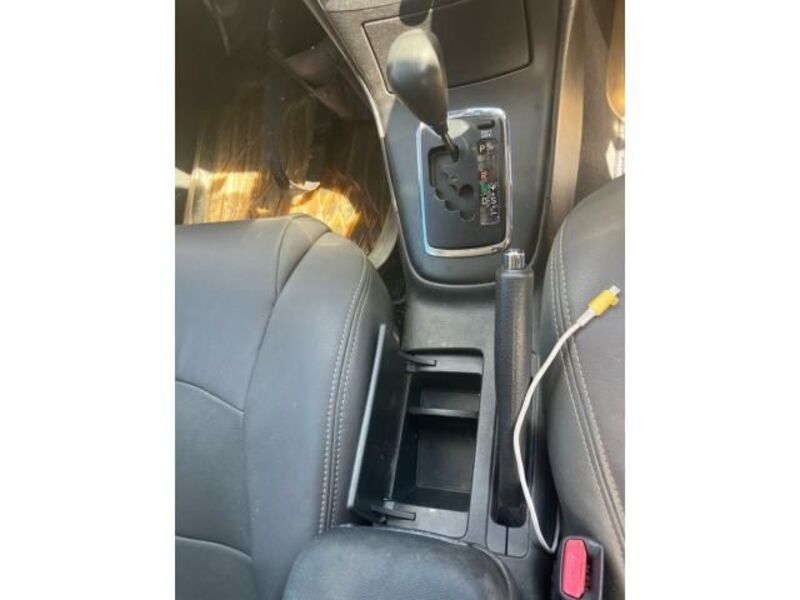 AVENSIS WAGON