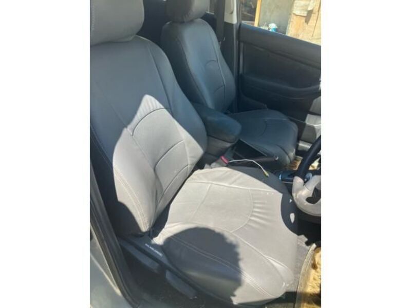 AVENSIS WAGON