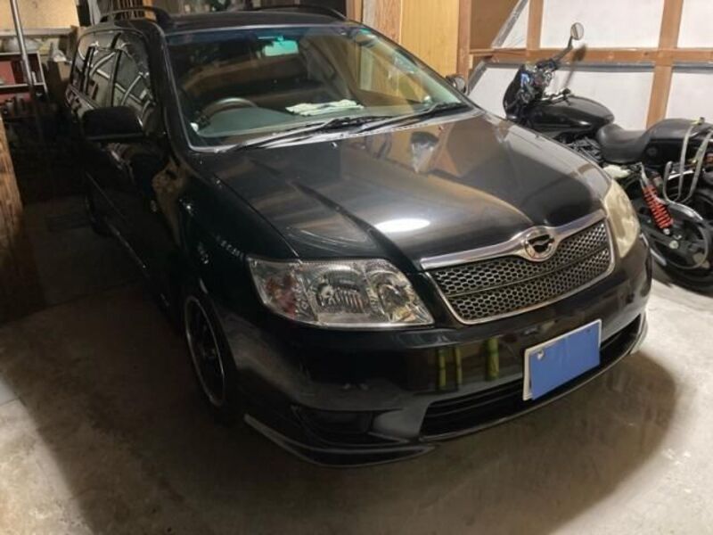 TOYOTA COROLLA FIELDER