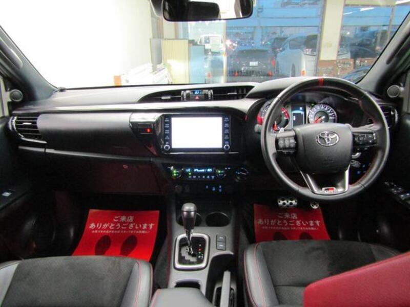 HILUX
