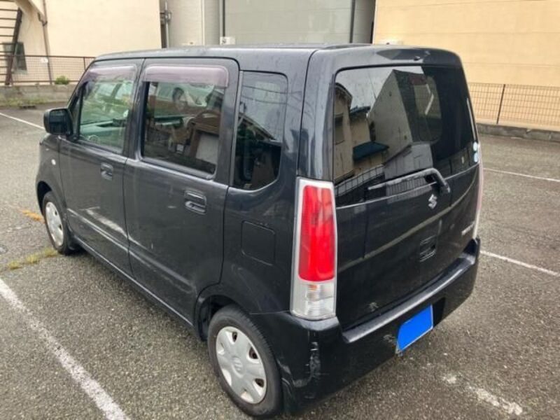 WAGON R