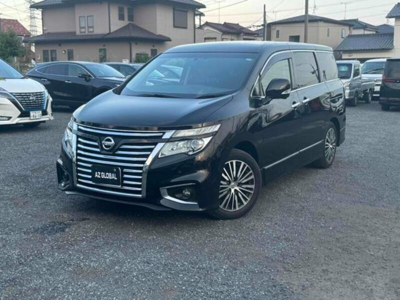 NISSAN ELGRAND
