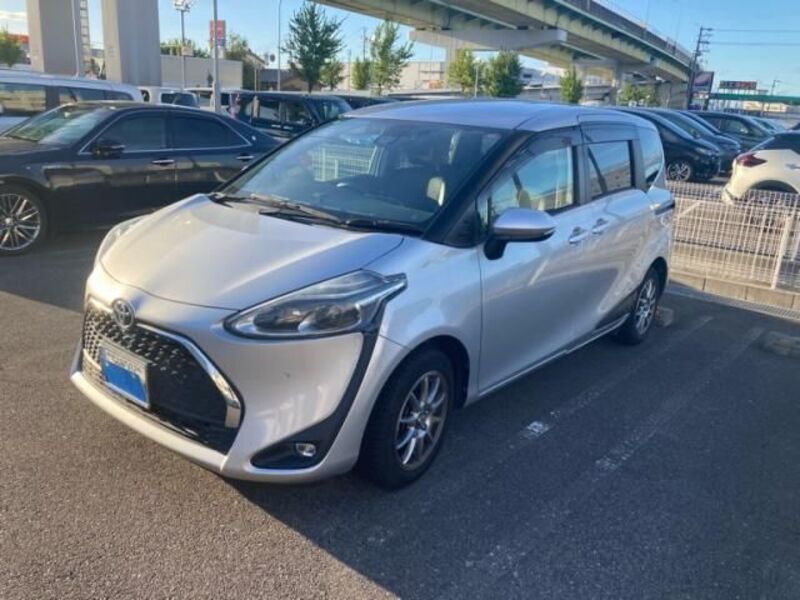 TOYOTA SIENTA