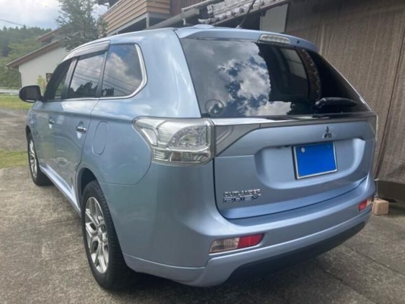 OUTLANDER PHEV