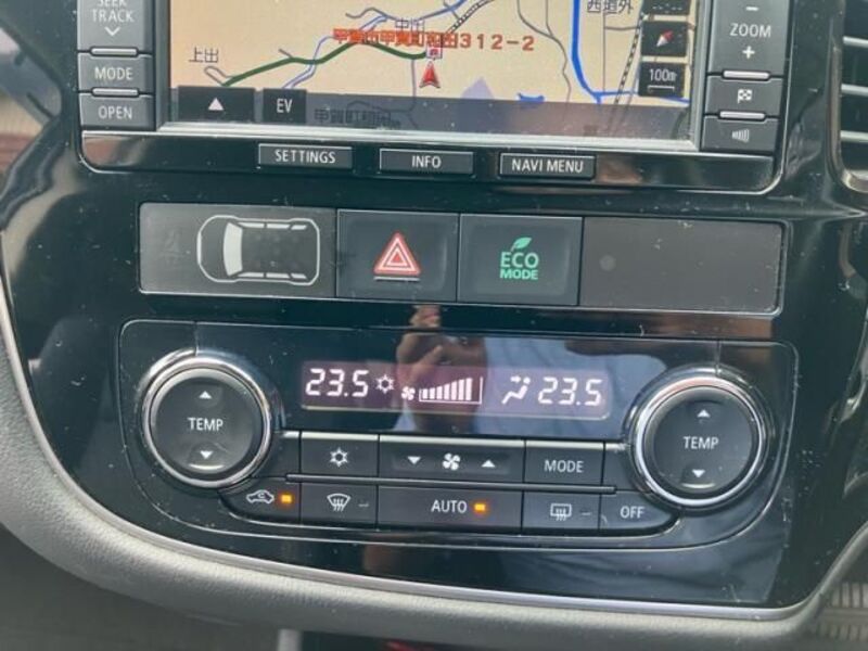 OUTLANDER PHEV