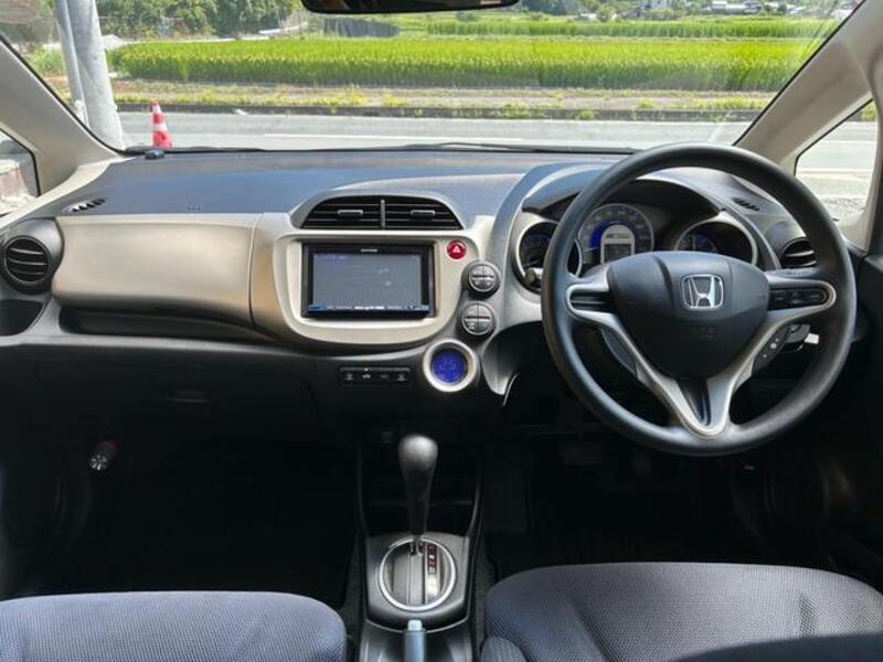 FIT HYBRID