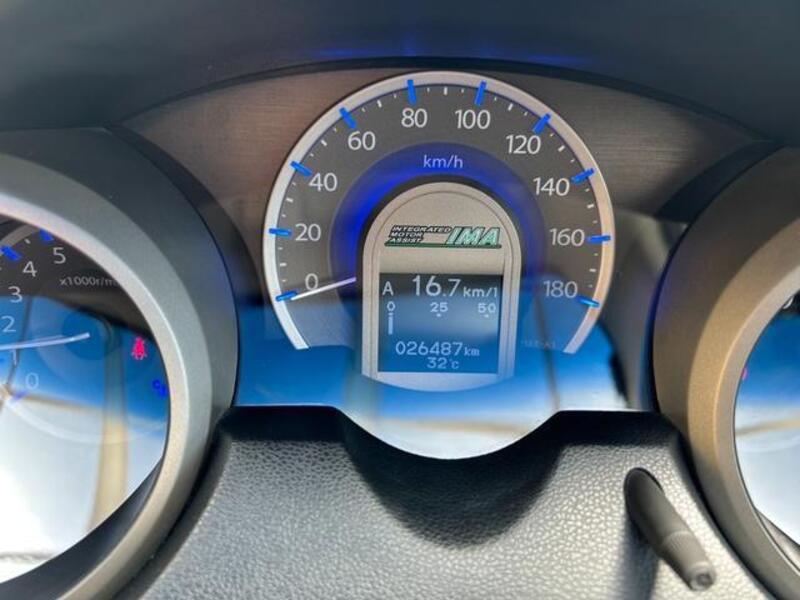 FIT HYBRID