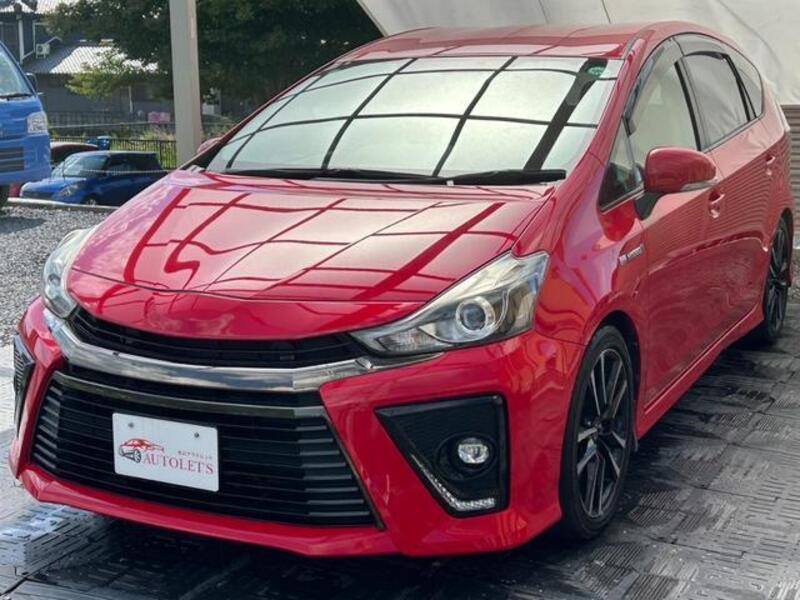 TOYOTA PRIUS ALPHA