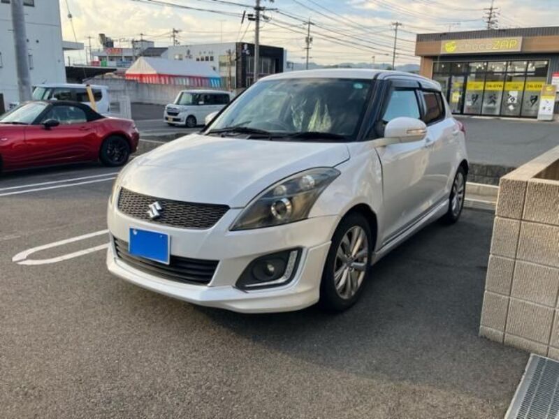 SUZUKI SWIFT