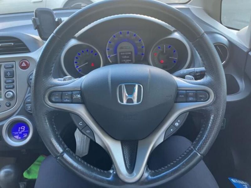 FIT HYBRID