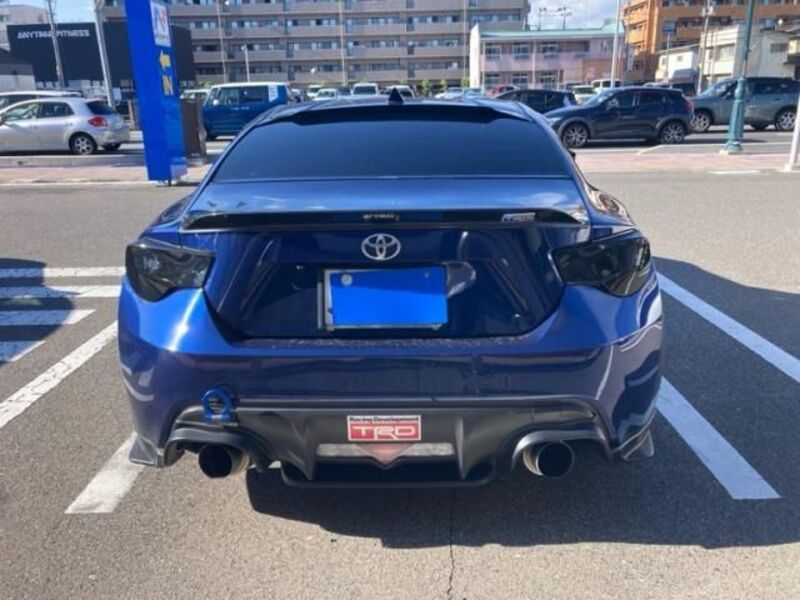 86