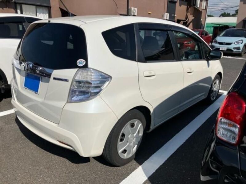 FIT HYBRID
