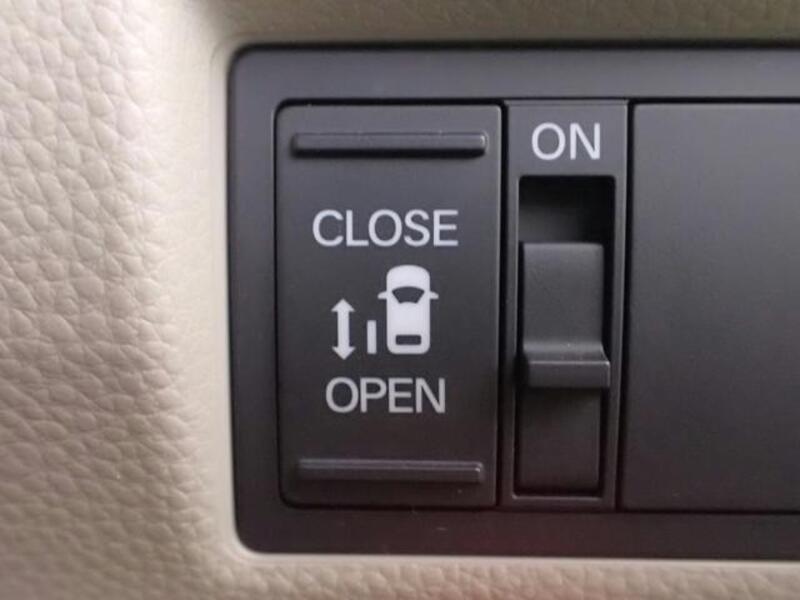 N BOX