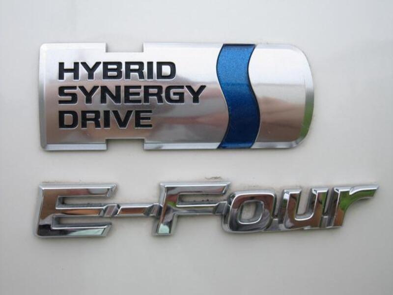 ESTIMA HYBRID