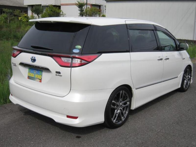 ESTIMA HYBRID