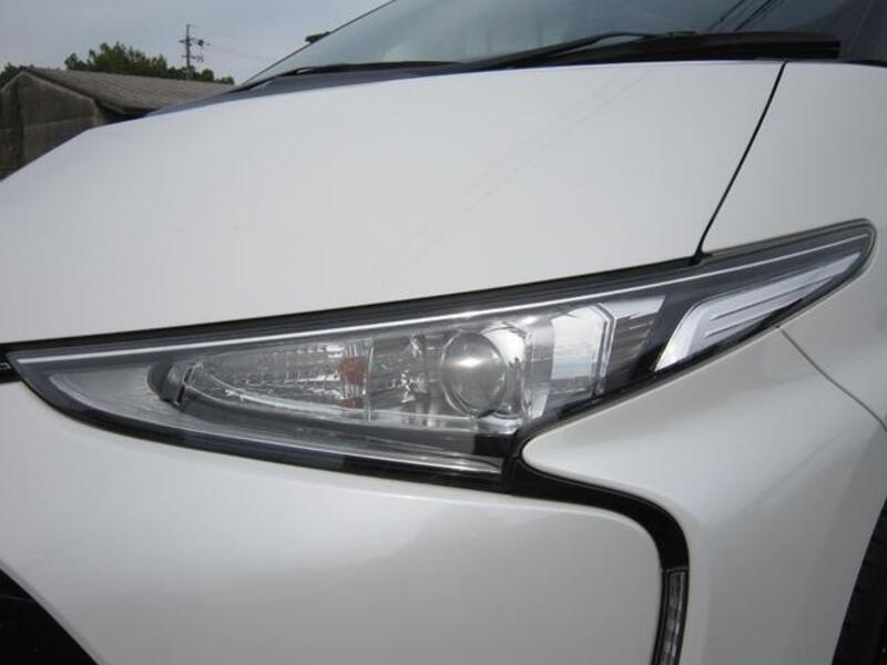 ESTIMA HYBRID