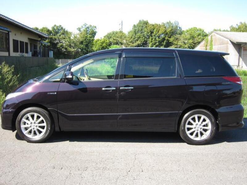 ESTIMA HYBRID