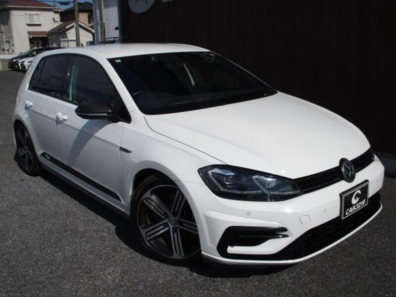 GOLF R
