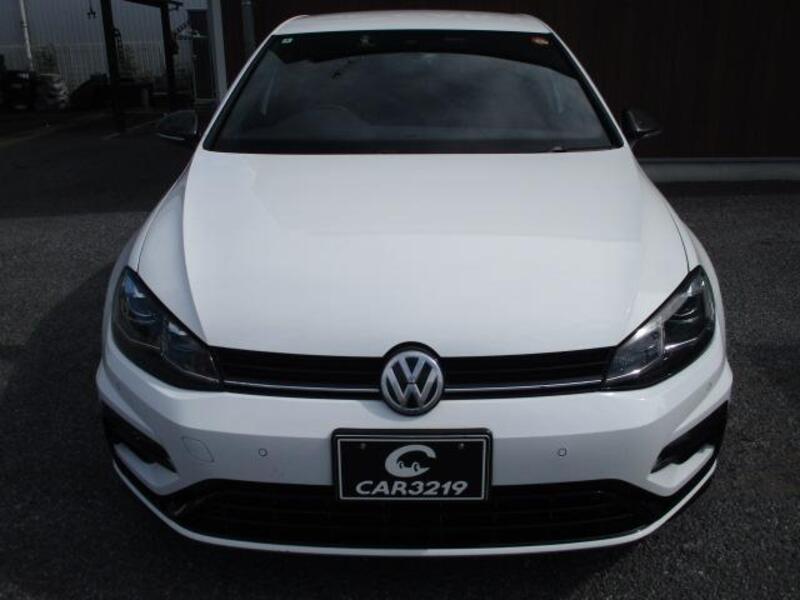 GOLF R