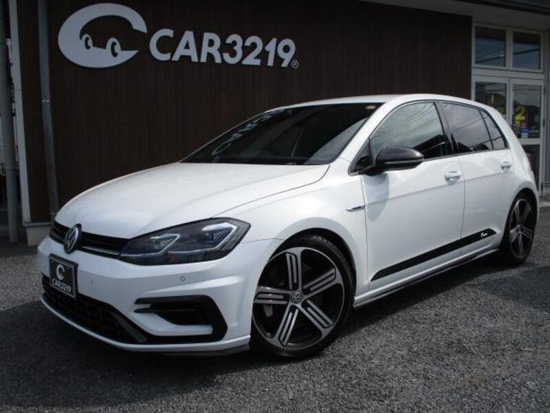 GOLF R