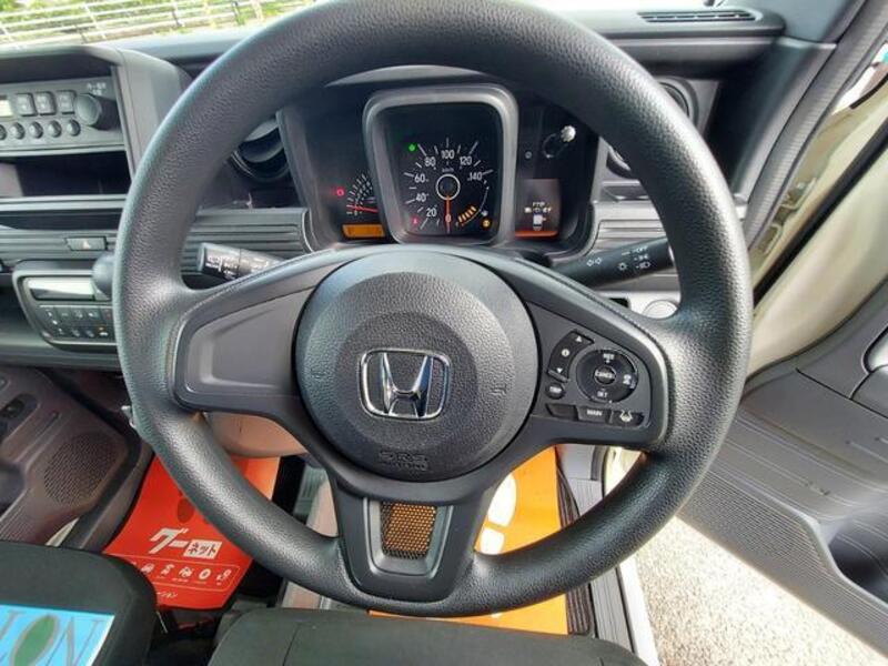 N-VAN