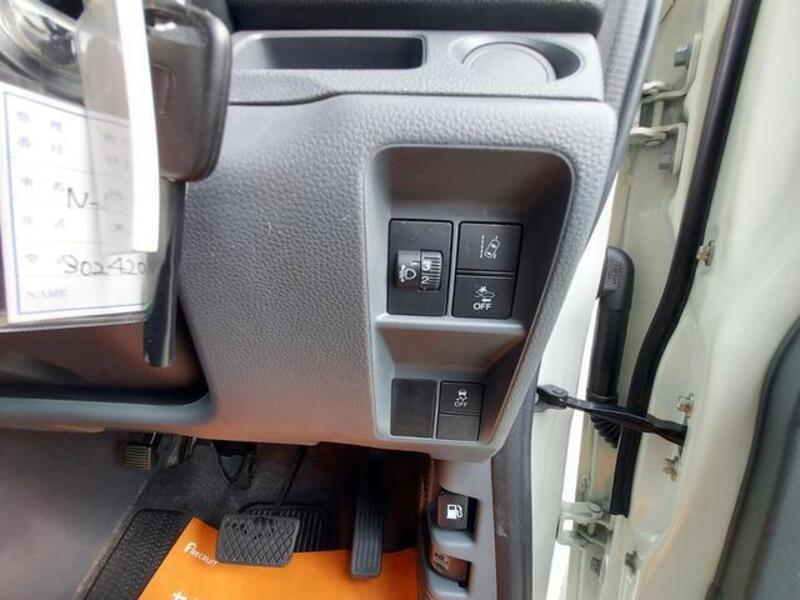 N-VAN
